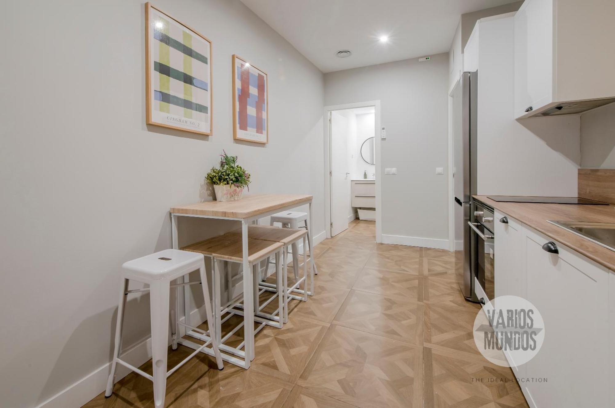 Escapada Urbana Para 8 En Calle Del Infante Gl 马德里 外观 照片